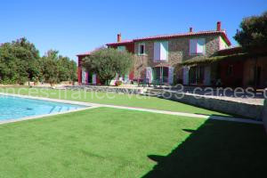 LA BASTIDE DE NINI à Carcès