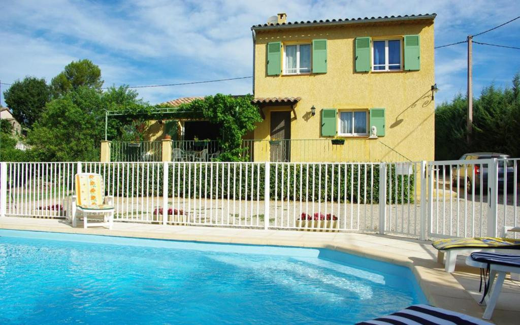 Photo de Maison avec piscine la bastide